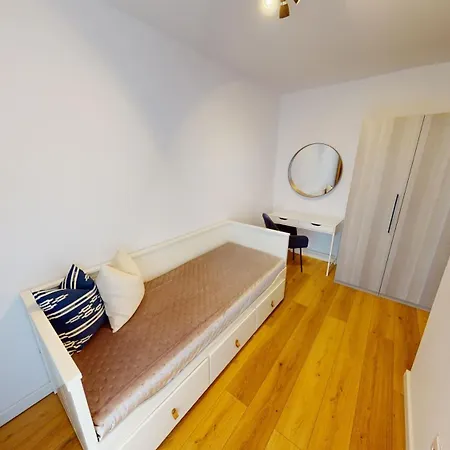 Apartment De Lux Vrt *